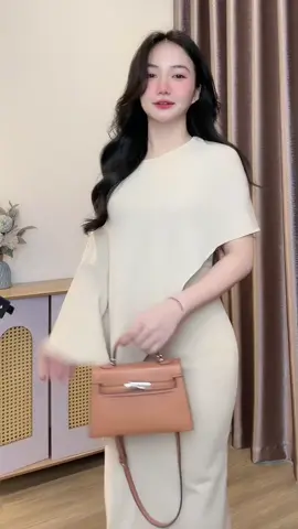 #setxinh #setxinhxinh #setquanaoxinh #quanaonu #quanaonuhottrend #thoitrang #thoitrangnu #vayxinh #vay #vaydichoi #vayditiec #vaydibien #tiktok #trending #xuhuongtiktok #xuhuong #lelienreview 