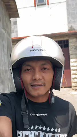 ngopi Bareng Gus Ali maguan di padepokan pelapak sholawat . . #kangrifqi #fighter #pagarnusa86💚🔱 #fypシ゚ 