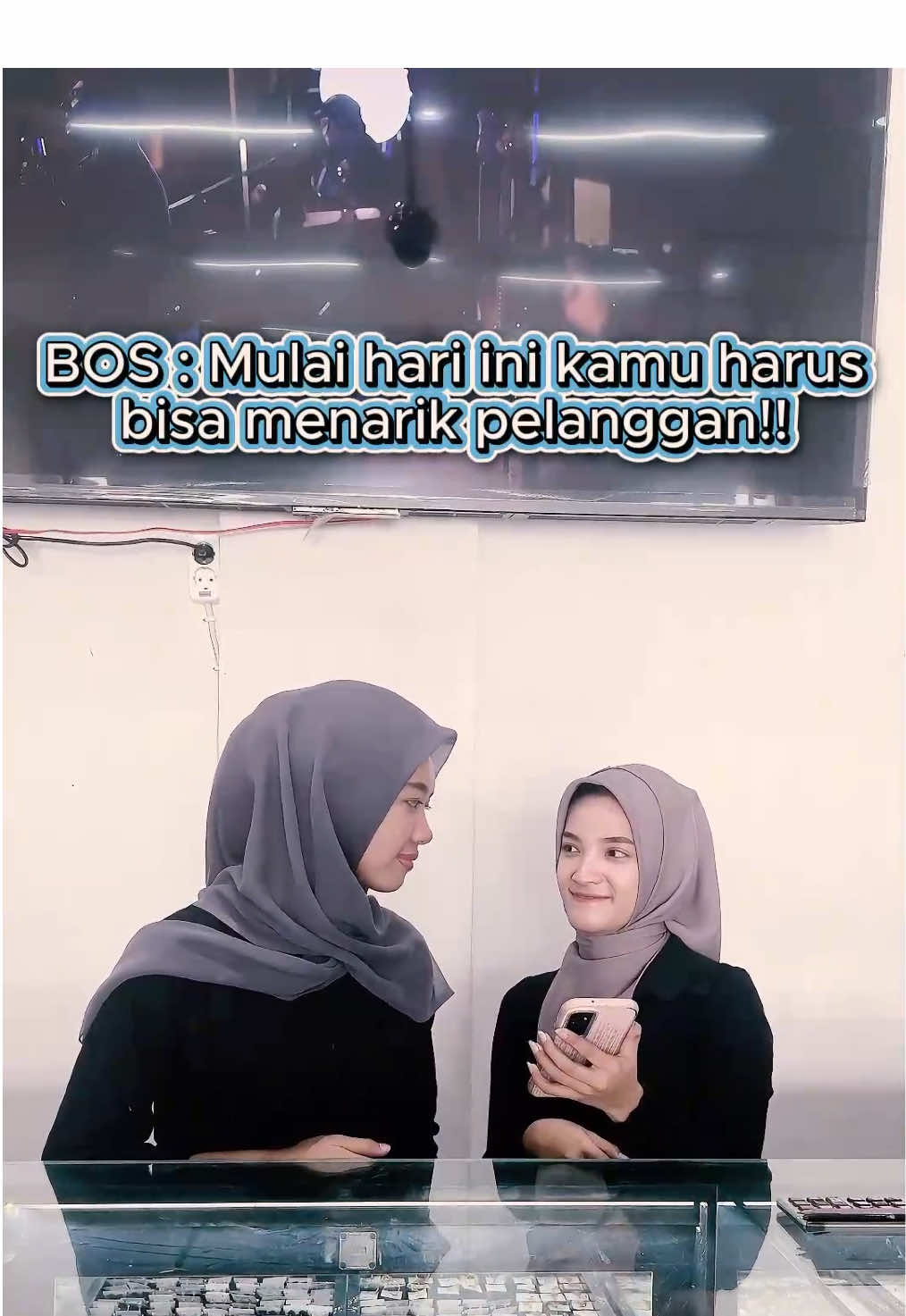 Siap sesuai perintah😎🫡 #fyp #omegacaruban #tokoemas #jualbeliemas #fun #funnyvideos 
