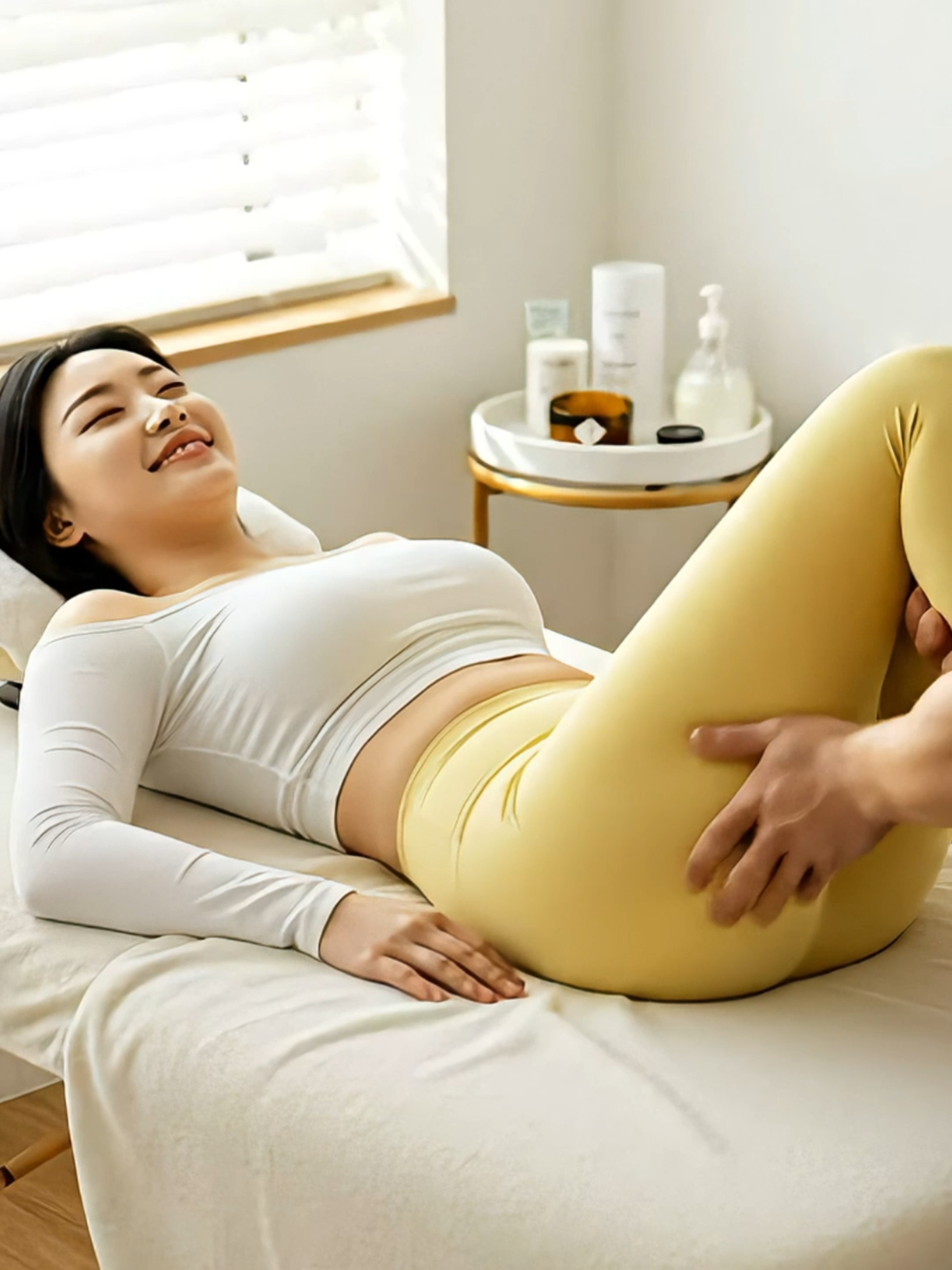 💖 레깅스 입고 세상 행복! 골반 마사지로 찾아온 환희! | 💖 Leggings On, Pure Bliss! Joy from Hip Massage!