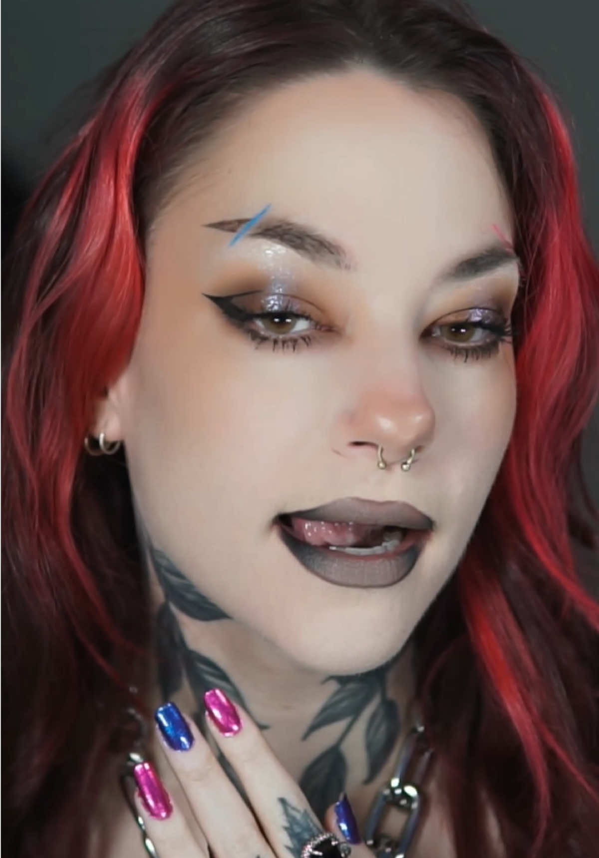 quick lip combo before an ARCANE EVENT EEE 🫶 @MOB Beauty m159 lip liner @Unearthly Cosmetics villain lip liner, and my menacing cream lipsticks in secrets and lore #makeup #beauty #makeuptutorial #makeuptips #lipcombo 