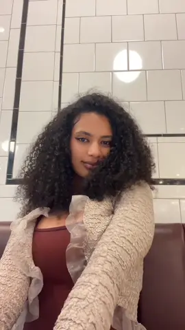 #Eleni 