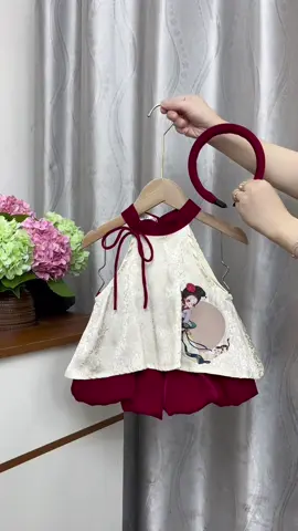 Sét yếm trung thu xinh lắm các mom ơiii 🥰🥰#xuhuong #thoitrangtreem #quanaotreem #setchobegai #Tiemnhana 