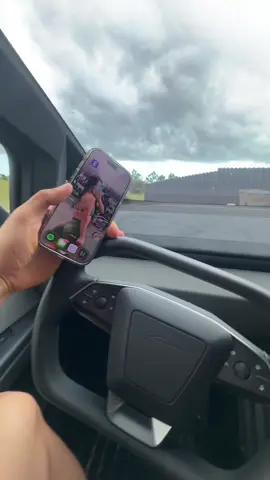 Siempre cuando ando manejando se me cae #parati #dealsforyoudays #phonemount #phoneholder #carphonemount 
