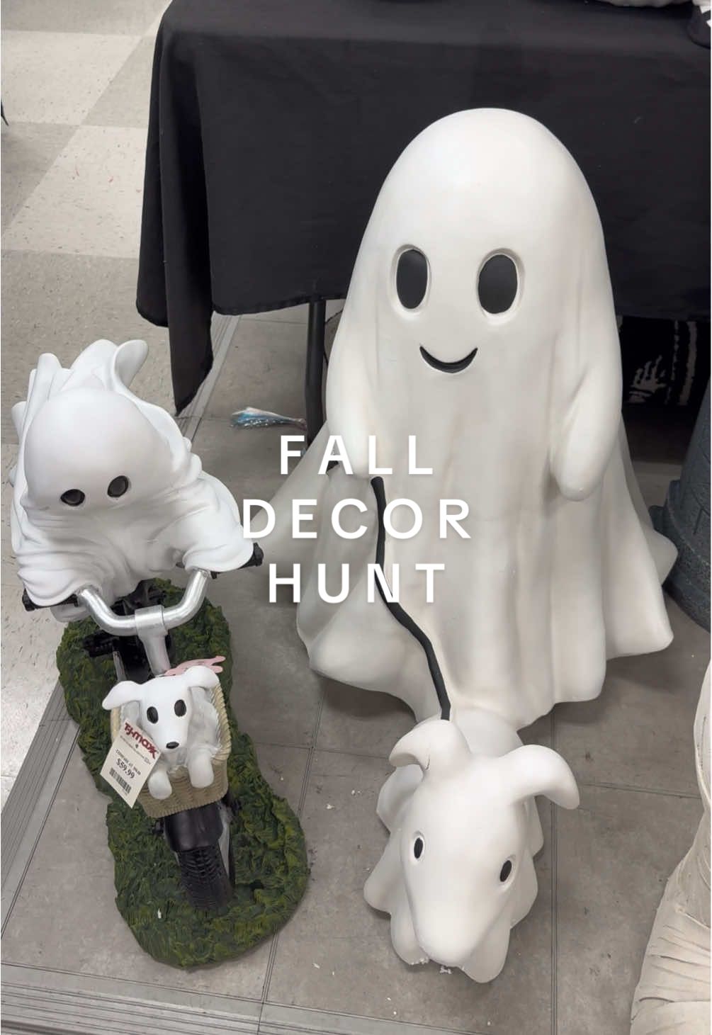 let’s see if i can check anything else off my my list… 👀 #halloween#decor#hunt#marshalls#homegoods#homegoodshaul#marshallsfinds#haul#spookyseason#pumpkin#bear#cookiejar#hellokitty#halloweendecor#haultok#tjmaxx 