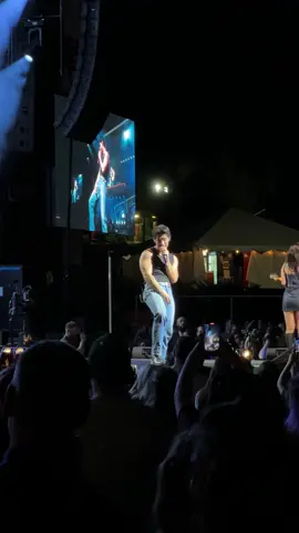UMMMM #creatorsearchinsights #jonasbrothers #greetingsfromyourhometown #joejonas #syracuse @joejonas 