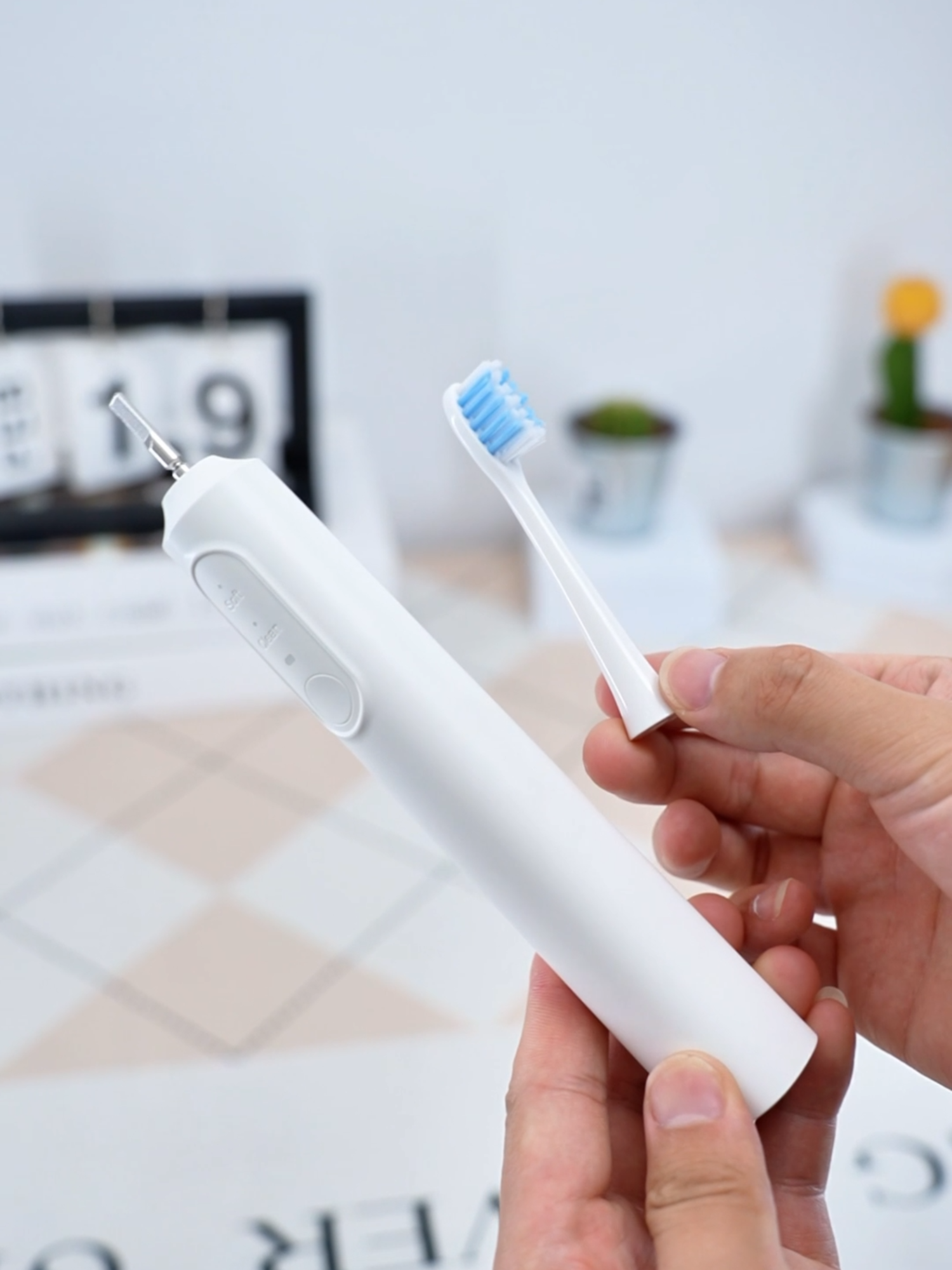 🪥💡 La revolución para tu sonrisa está por comenzar… ¿List@ para conocer nuestro nuevo cepillo dental 1Hora? 👉 Disponible muy pronto en Mercado Libre.#1HORA #TikTokLatam #Potencia#nuevo#cepillodedientes #cepilloelectrico