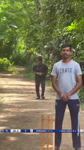 Tv umpire 😂❤️🏏 #cricket #srilankan_tik_tok🇱🇰 #foryoupage #sithum_2025 #trending 