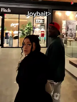 What a chill guy #joybait #wholesome #deyluhchris #foryou 