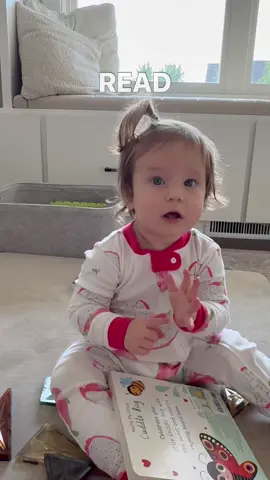 ASL signs my 13 month old used to communicate while she’s learning to talk 🥰 #babysignlanguage #babysigns #asl #learningasl 