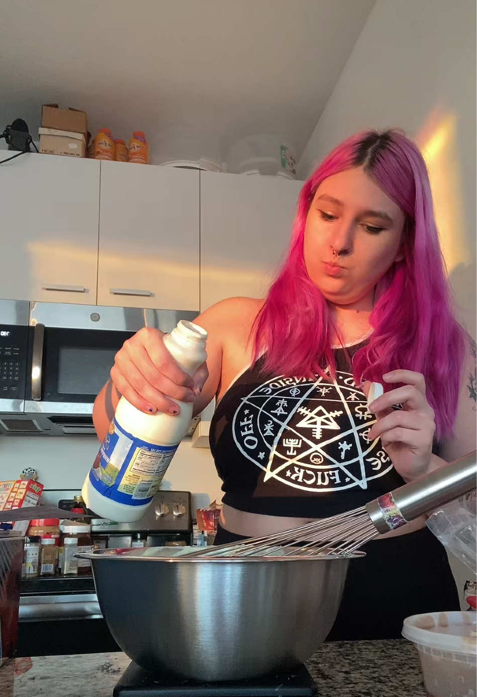 Shout out @Matt Bellassai for the true baked baking series #bakedbaking #bakingrecipe #brownie #cheesecake #fyp 