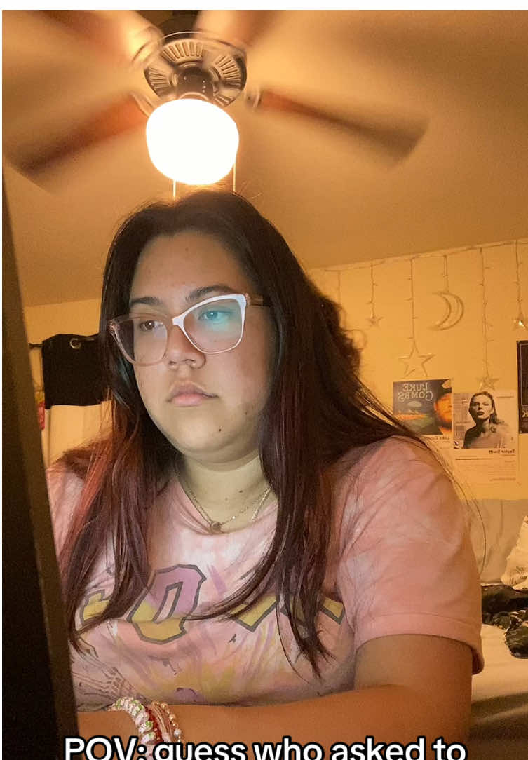 I turned my girlfriend to a clikkie and this has become her most recent vocal stim #twnetyonepilots #skeletonclique #clikkies #clikkie #tøp
