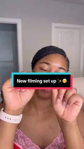 Yesss for the new filming set upppp 🤭🤏🏾✨ #vanitysetup #contentcreator #smallcreator #fyp 