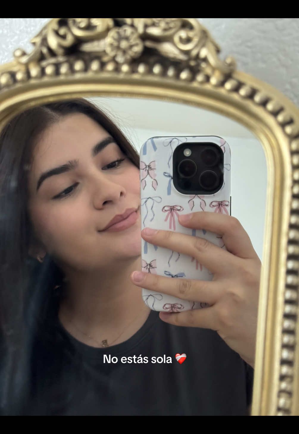 Hacer ejercicio para mi va más allá de la estética. Mover mi cuerpo me ayuda a conectar conmigo, sentirme fuerte, capaz, y me ayudó a sobrevivir la depresión posparto. Si estás pasando por algo difícil te mando un muy fuerte abrazo.❤️‍🩹