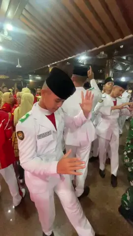 obahne ndorrr🕺@yyyy._67 #paskibraka2025 