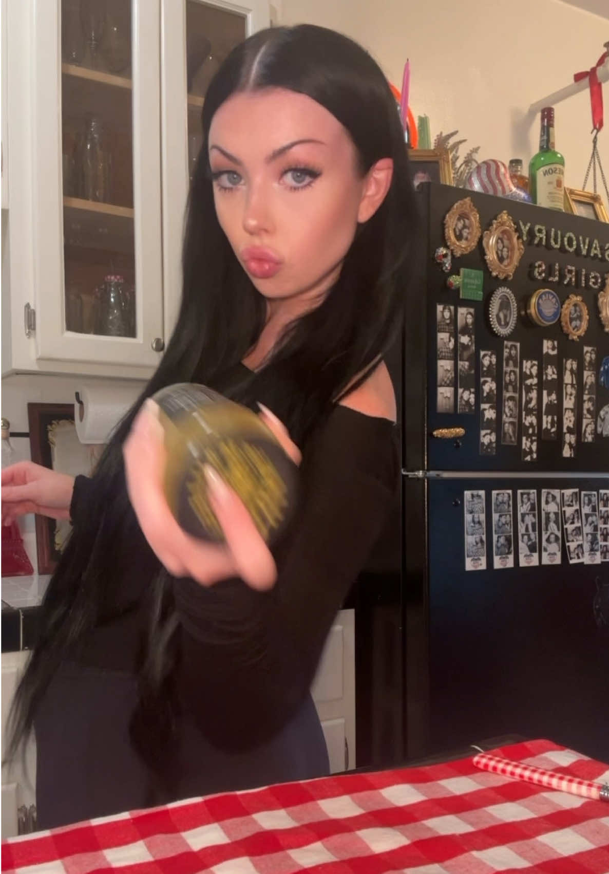 pickle jar-tini duh🍸🥒🫒💋