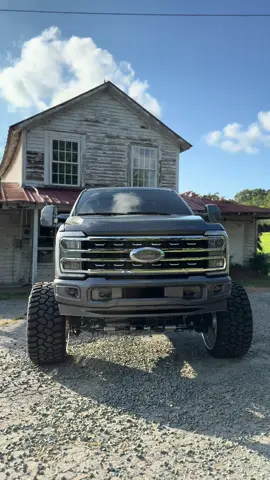 @kamronsmithmusic my boy💪🏻 #trucksoftiktok #trucktok🔥 #fyp #blowthisup #jtxforged #furytires #jtxforgedwheels #pmfsuspension #kingcoilovers #powdercoating #sixseven #kamronsmithmusic @FURY Tires @KapKing @JTX Forged 