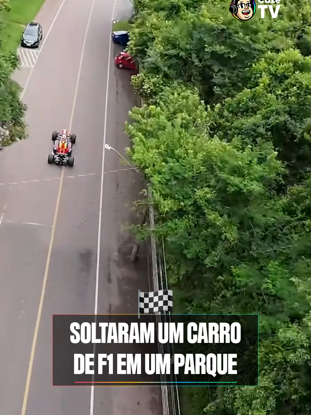 SIMPLESMENTE UM CARRO DE FÓRMULA 1 ANDANDO NO PARQUE BARIGUI, EM CURITIBA! 🤯🌳 🏎️ 📹 @redbullbr #Fórmula1 #Automobilismo