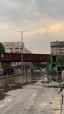 Hyderabad barish ke baad😭😂😂#fyp #forupage #viralvideos #unfreezemyacount #hyderabadi 