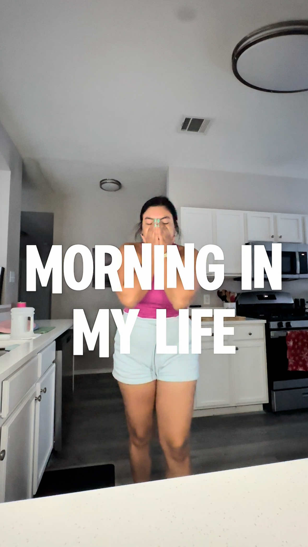 Morning in my life till noon. It’s a good one! our problems, protein, coffee, brand, events, and more. #miml #morningroutine #morningvlog #timestamp #influencerevent 