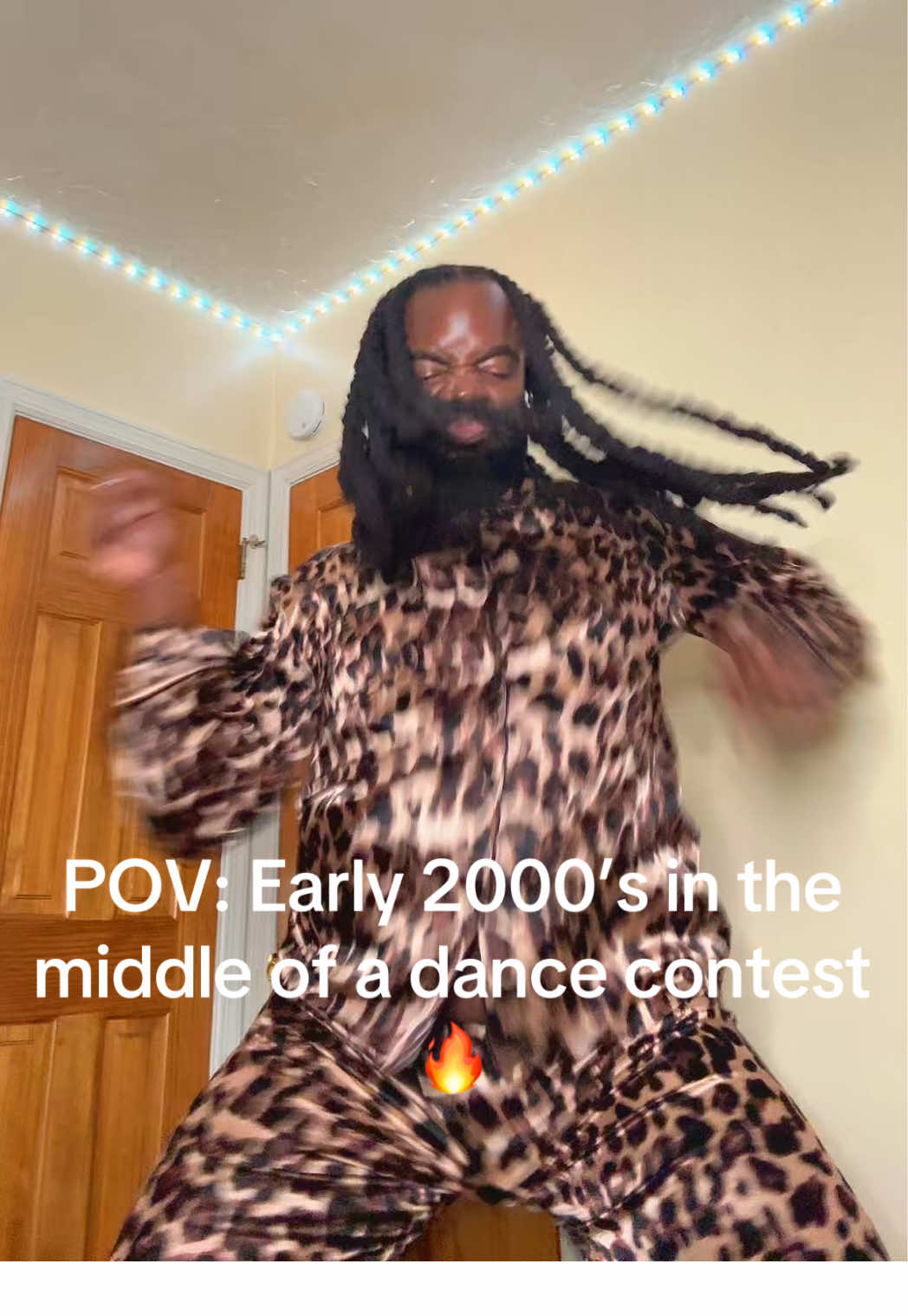 POV Early 2000’s in the middle of a dance contest 🤣🤣🤣