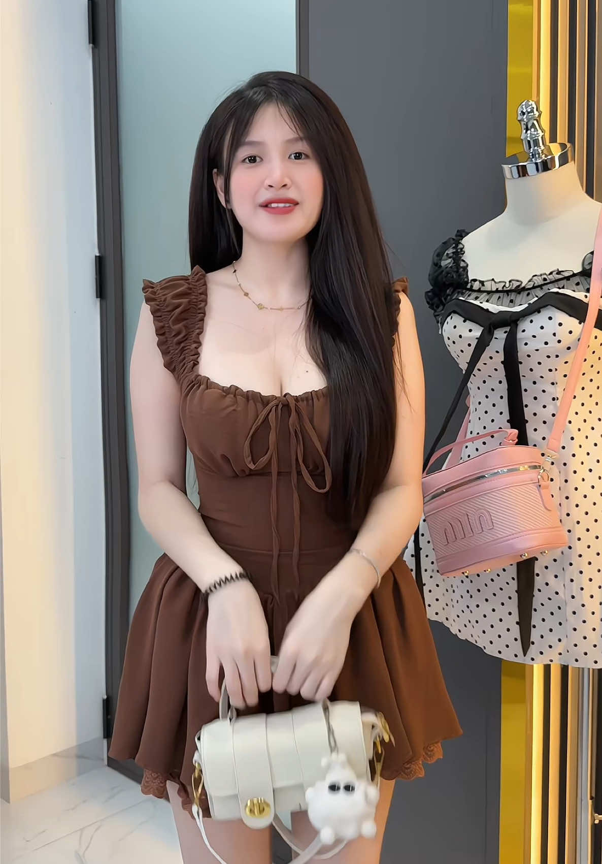 Váy nữ xinh