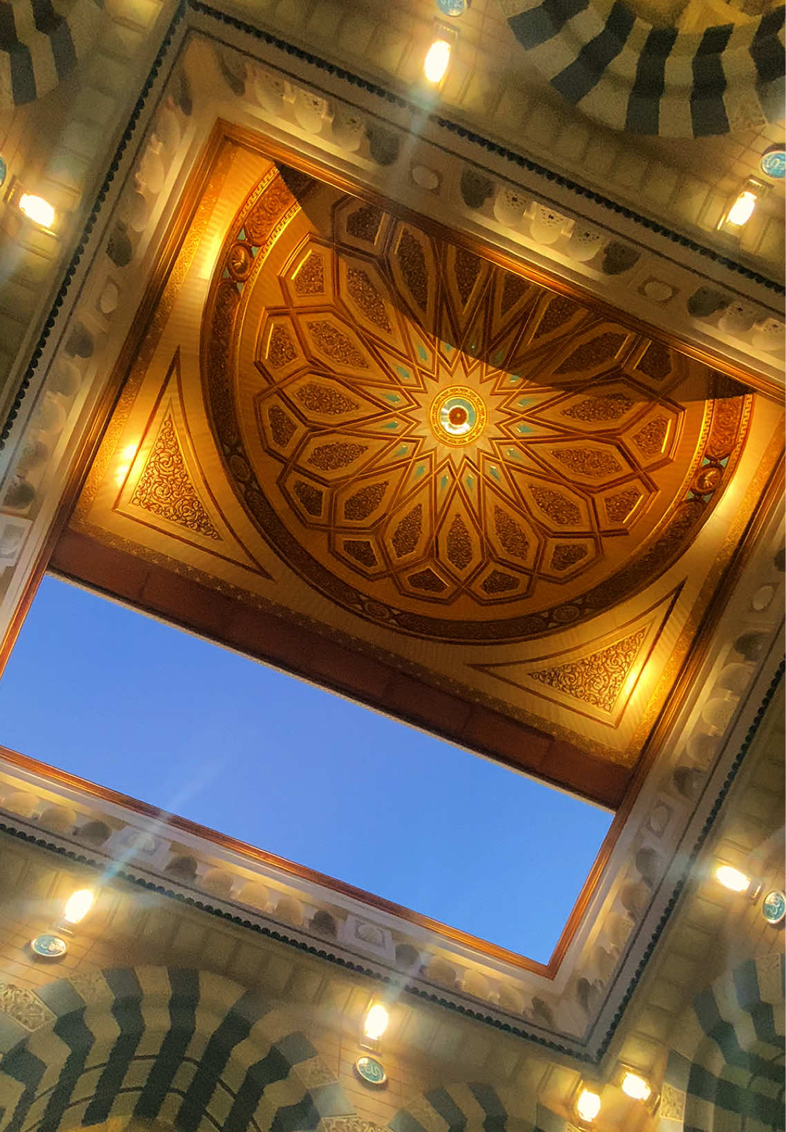 MasyaAllah, indah sekali 🥹🫶🏻 #masjidnabawi #kubahmasjidnabawi #madinah #umroh2025 