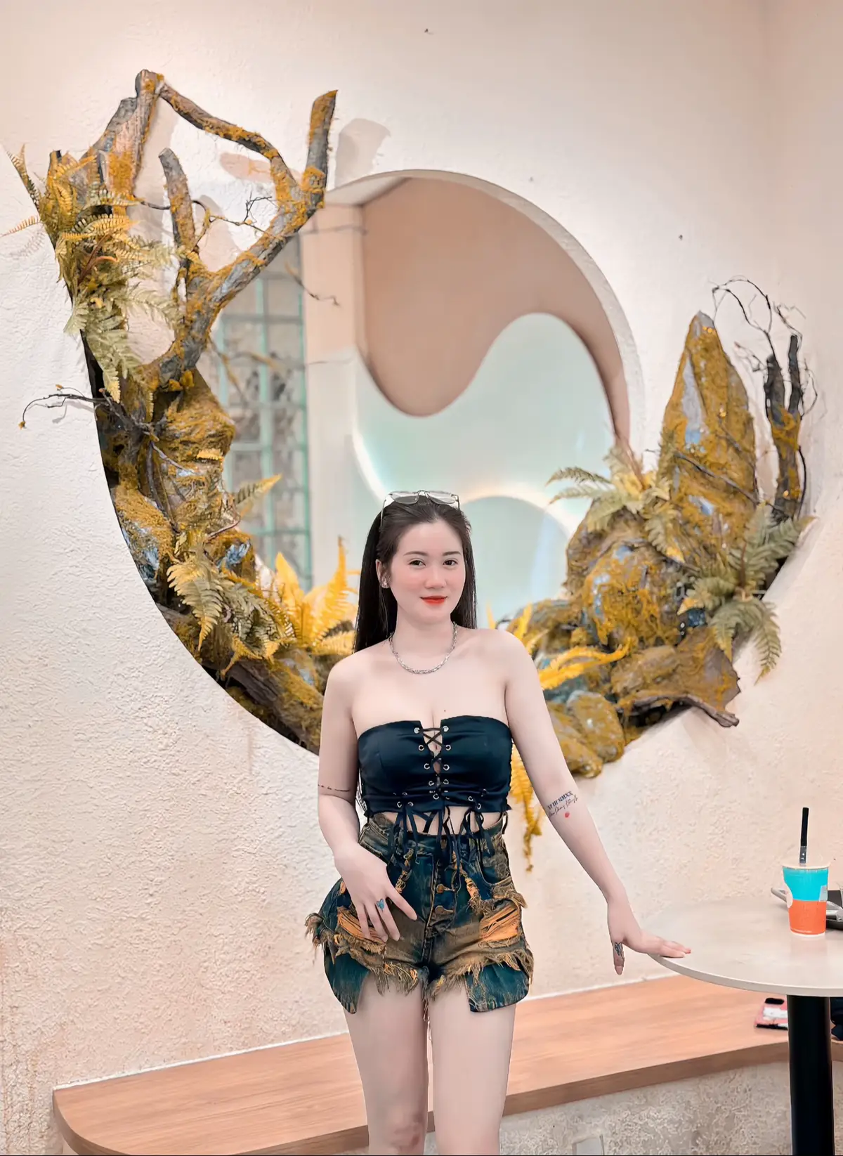 T không có thời gian chơi đùa mấy ông tồi tồi, nhưng T chắc chắn rằng sẽ đưa các ông lên tới trời xanh và thả rơi tự do xuống mặt đất nếu có ý định trêu đùa T . Bộ môn này t nghỉ hưu rồi, nhưng nếu có hứng thú t vẫn all in được 🫠