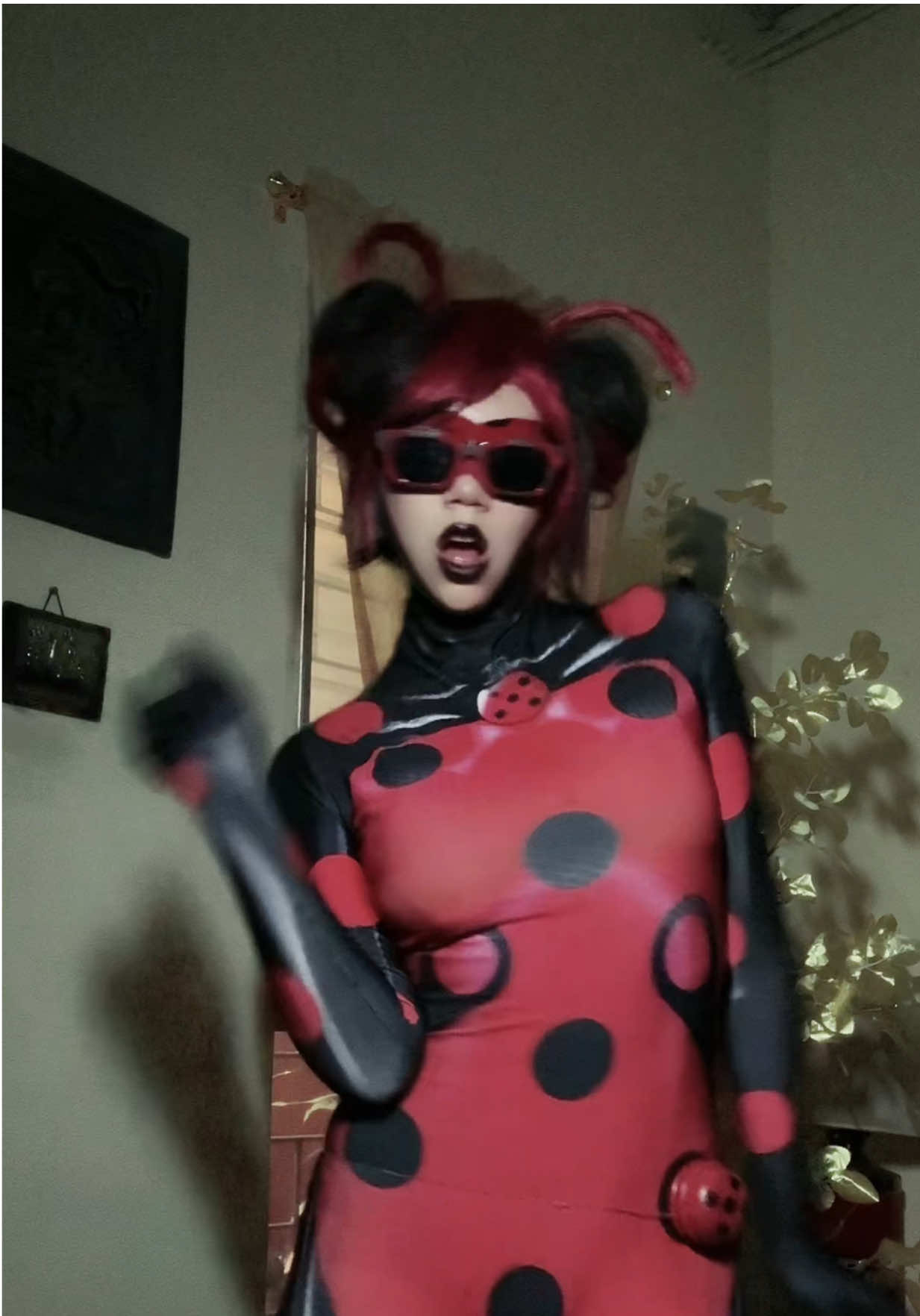 Shadybug cosplay | Miraculous Ladybug 🐞✨#shadybug #miraculousladybug #miraculous #ladybug #miraculouscosplay 
