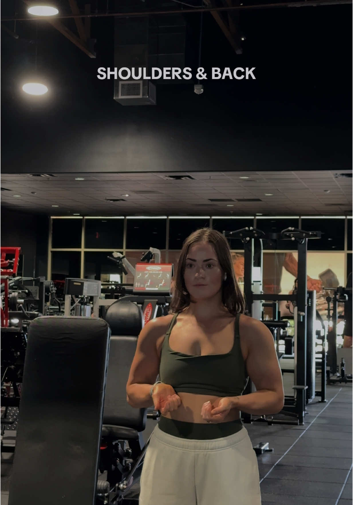 Simple and effective , kinda want my boulders back tbh #fitnessmotivation #shoulderworkout #backworkout #gym 