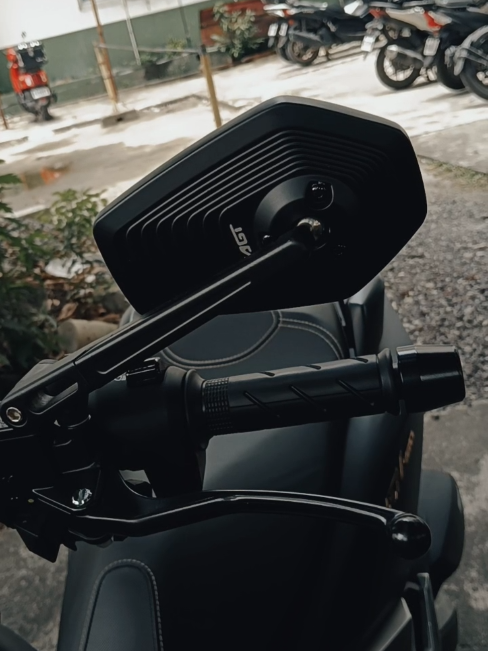 EAGT SIDE MIRROR FOR ADV 160! #sidemirror #eagtsidemirror #fyp 