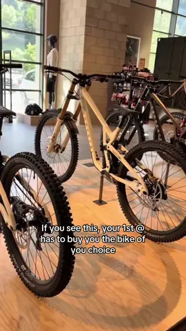Tag them 😉 #fy #fyp #fyp #Bike #motocross #mountainbiking #nevergiveup #downhill #downhillbike #bikers #TikTokPromote #bestedits #fahrradfahren #adrenalina #cycles #mtb #motocrossclips #mtblife cr: pool.toneraa