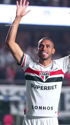 Uma noite tricolor na CONMEBOL #Libertadores… É o @São Paulo FC! 😍🇾🇪 #spfc #GloriaEterna #tiktokesportes #futebol 