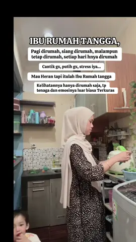 Jgn jahat2 ya sama Kita… kita tuh kliatannya aja strong pdhal klo di pegang pundaknya kita auto Melow…  Sehat2 buat kita semua… ☺️ #fypage #iburumahtangga #anakpertama #fyppppppppppppppppppppppp 
