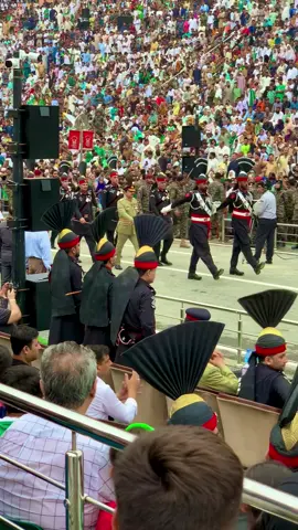 Entry of Corps Commander Lahore  at Wagah Border Independence Day Parade 