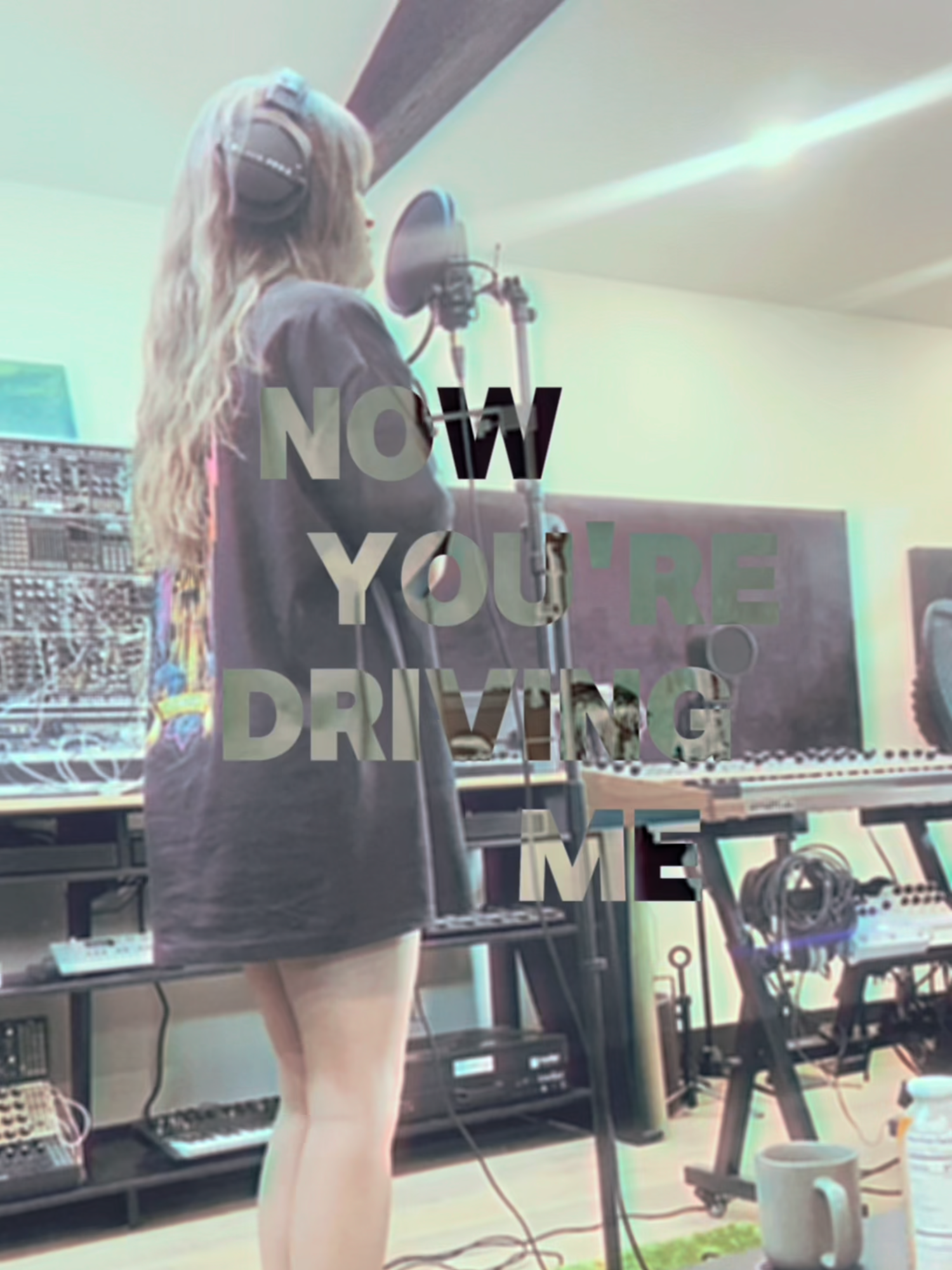 forget her streaming everywhere #singersongwriter #indieartist #billieeilish #dojacat #newmusic