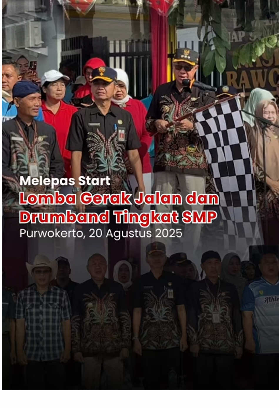 Mbukak Lomba Gerak Jalan karo Drumband Tingkat SMP se-Kabupaten Banyumas. Rika pada nonton neng sebelah ndi lurd? #sadewotrilastiono #bupatibanyumas #banyumas #purwokerto #fyp 