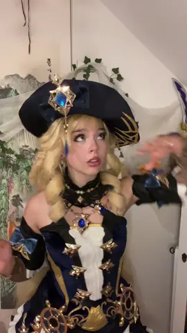 Early posting again @𝚁𝙴𝚅𝚃𝚂𝙻𝙻 #cosbrandenburg #genshinimpactcosplay #cosplay #naviacosplay #naviagenshinimpact #navia #cosplay 