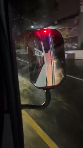 dereng keturunan numpak innova gus, numpak Giga wae mboten nopo”😇🙏🏻