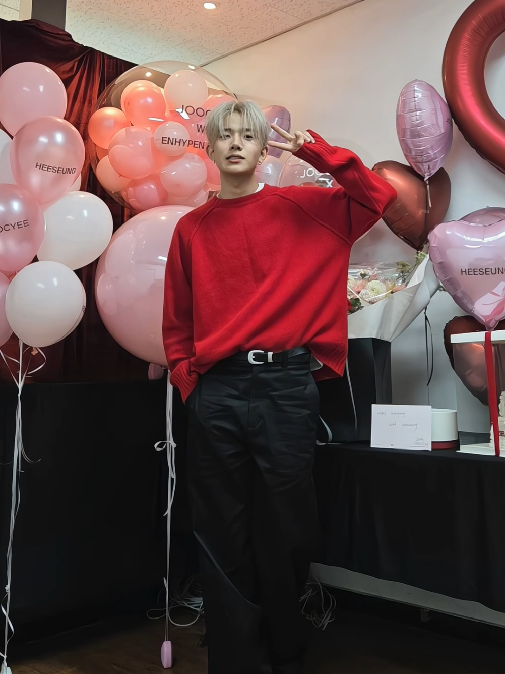 CAKEP BANGET HEE 😵‍💫😵‍💫 #heeseung #enhypen #fyp 