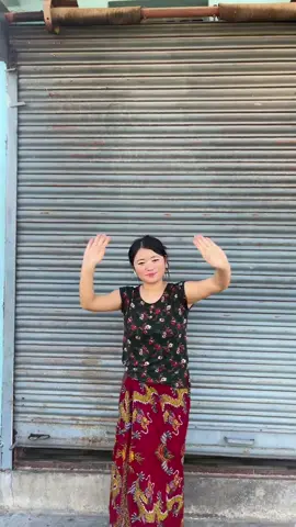 Chari basyo banaima magna ahunu gharaima #foryoupage❤️❤️ #nepalitiktok #goviral #butwalmuser #song @thesisters @LuReyくん @Bimala @️ 