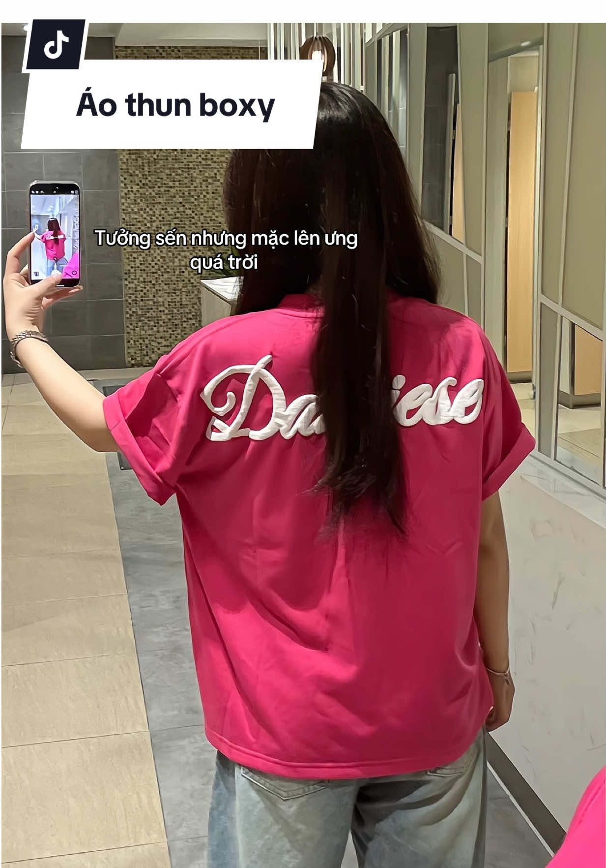 ÁO THUN BOXY IN PHỒNG LOGO #damiese #aothunboxy #aothun #xuhuong #oufit 