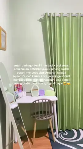 ya allah apapun itu aku hanya butuh kunfayakunmu saja #kamar #kamaraesthetic #sage #fyppppppppppppppppppppppp #trend 