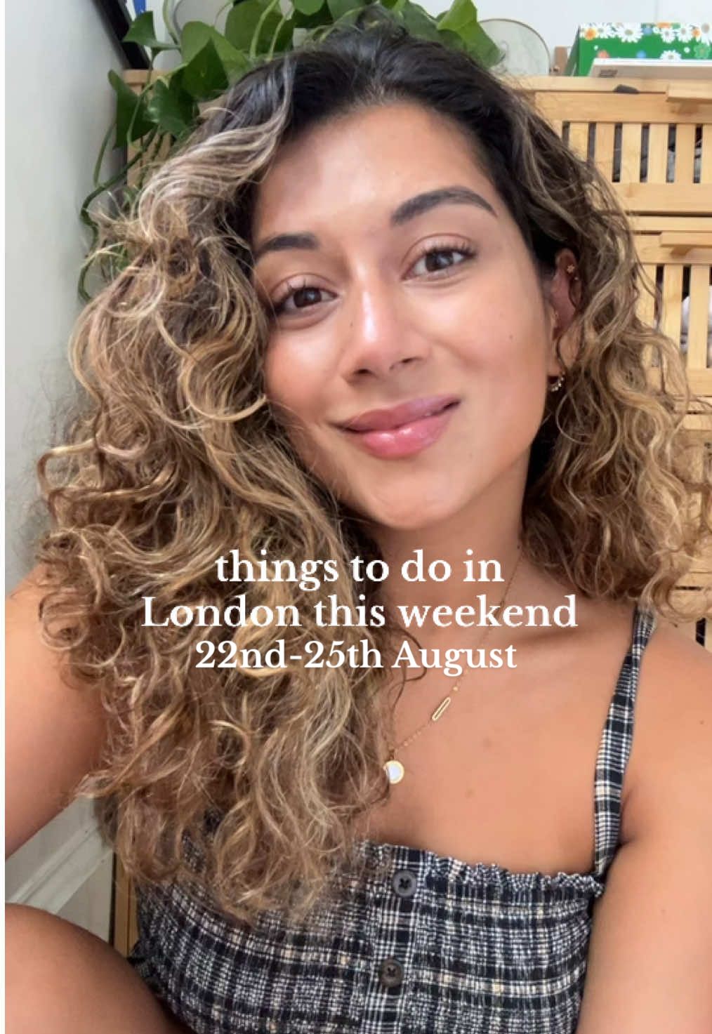 things to do in London this weekend for the last August bank holiday of the year 🌞 everything from free pop-ups, free exhibitions, free museum lates, free parties, free drinks and free food as well as free dog shows, free and ticketed festivals, yoga sessions and more 🤸🏽‍♀️ . free things to do in London / London weekend / pop-ups in London / events in London . #london #thingstodoinlondon #sannylondon #londonevents #visitlondon 