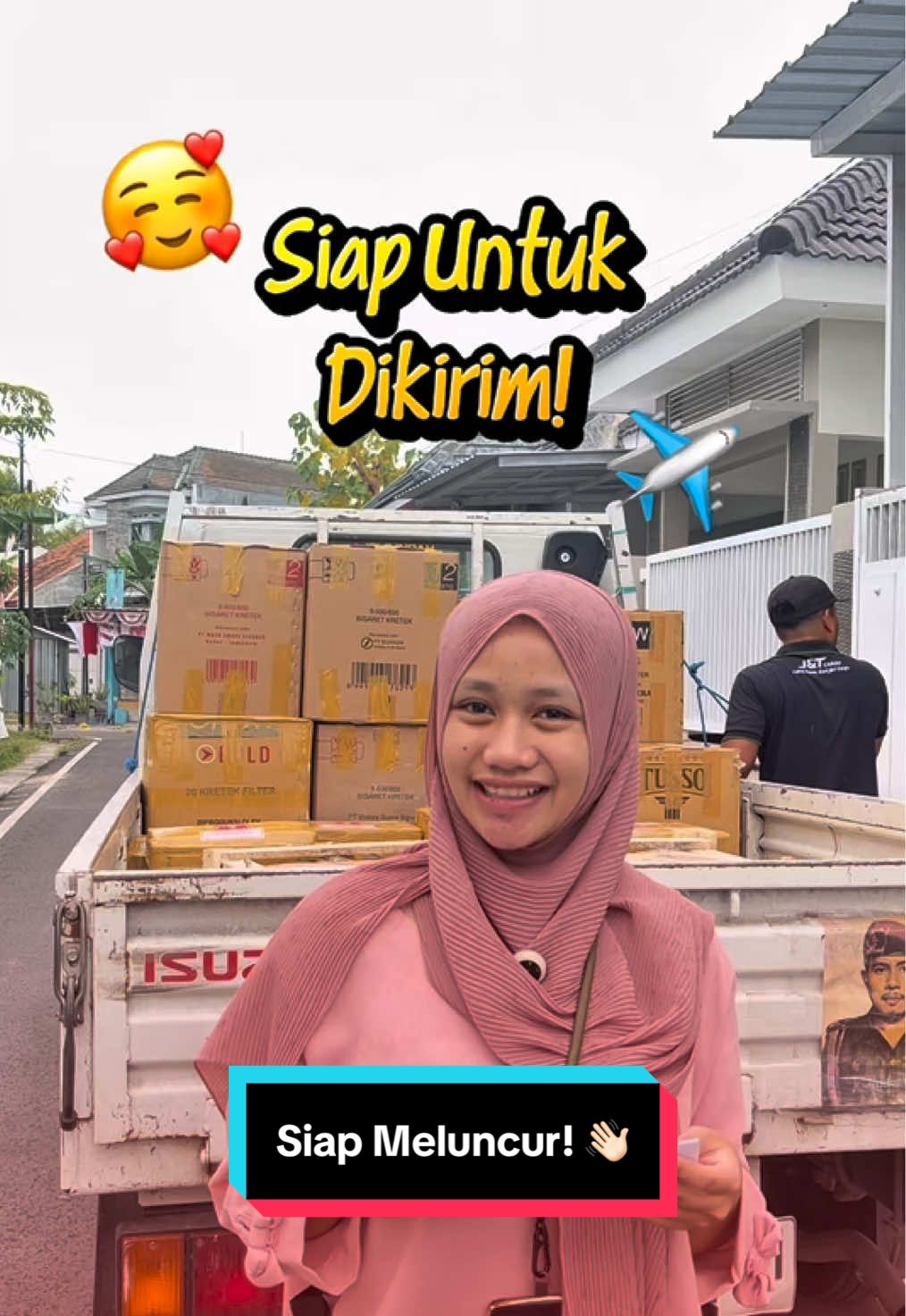 Barang sudah meluncur yeay , doakan lancar sampai tujuan ya, biar bisa segera meramaikan grand opening nya! 😍🫶🏻 #IdeJualan #Kemitraan #KemitraanKuliner #KemitraanIndonesia #Franchise #FranchiseKuliner #MieNjerit #FranchiseMie #Trending #JualanLaris #UsahaSendiri 