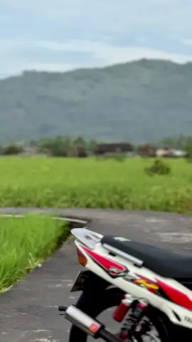 Entah mengapa, entah dimana 🫵🏻#fizr #2stroke #xbcyza #4u #fypシ゚ 