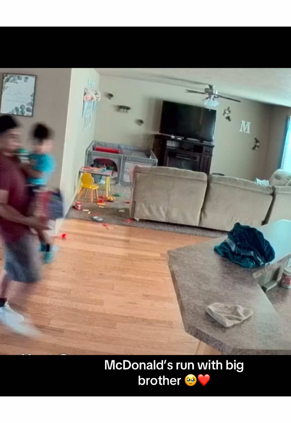 He is the best big brother! He was on school break and babysat his little brother while we were at work so he took him to get a happy meal for lunch 😫 I didn’t realize until the notification came in and seeing his little brother walk to his little table to get his food😭❤️. #bigbrother #littlebrother #boymom #17yearsapart #mcdonalds 