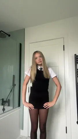 belt or no chat ? #firstdayofschool #s2 #fyp #scottishuniform 