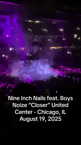 Best remix of “Closer” I’ve ever heard. @boysnoize and @Nine Inch Nails #nineinchnails #boysnoize #livemusic #peelitbacktour2025 #trentreznor 