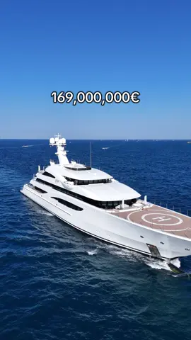 Which one would you gift to your best friend? 😅 #yacht #superyacht #rich #malta #fyp 
